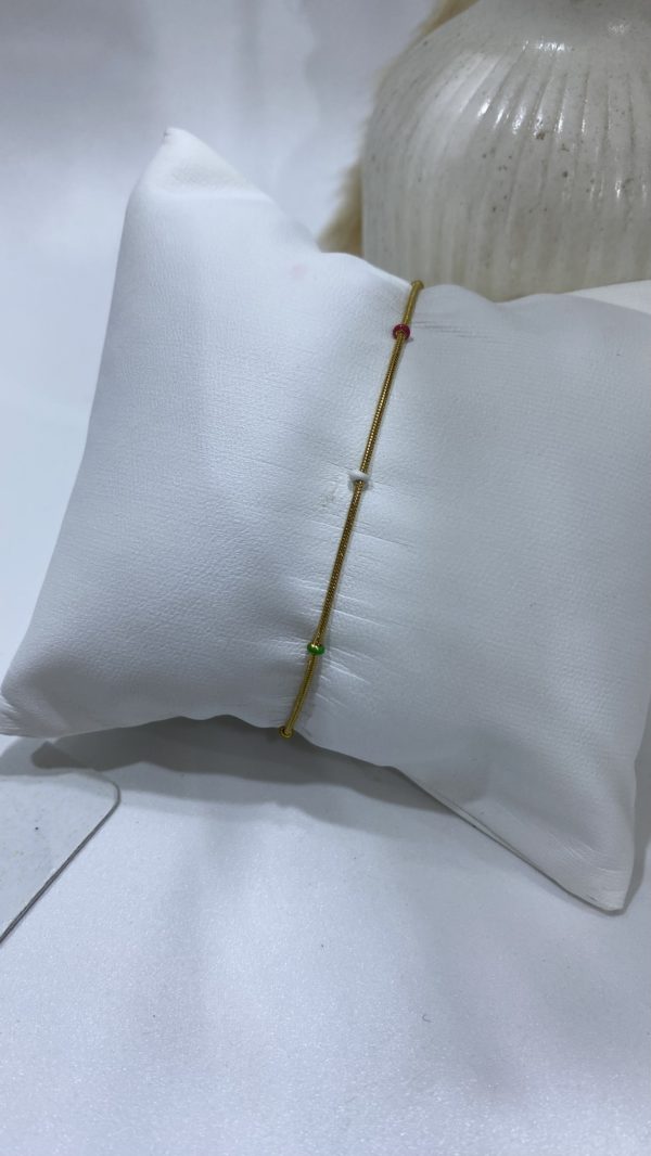 Minimalist bracelet